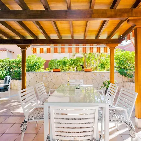 Family House In The Duke Villa *