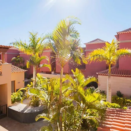 Villa Family House In The Duke Adeje